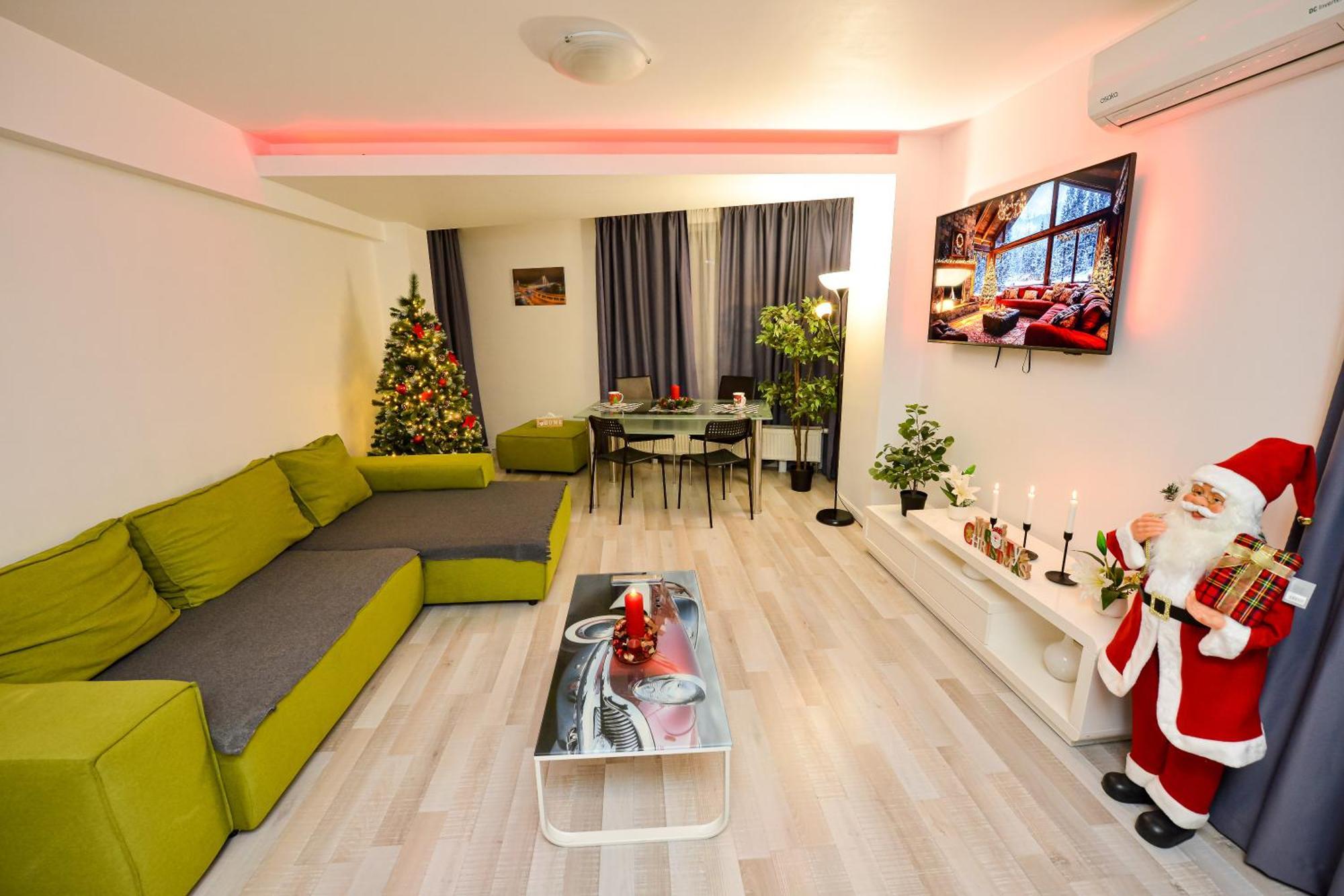 City Center Suite With Terrace Bucharest Exterior photo