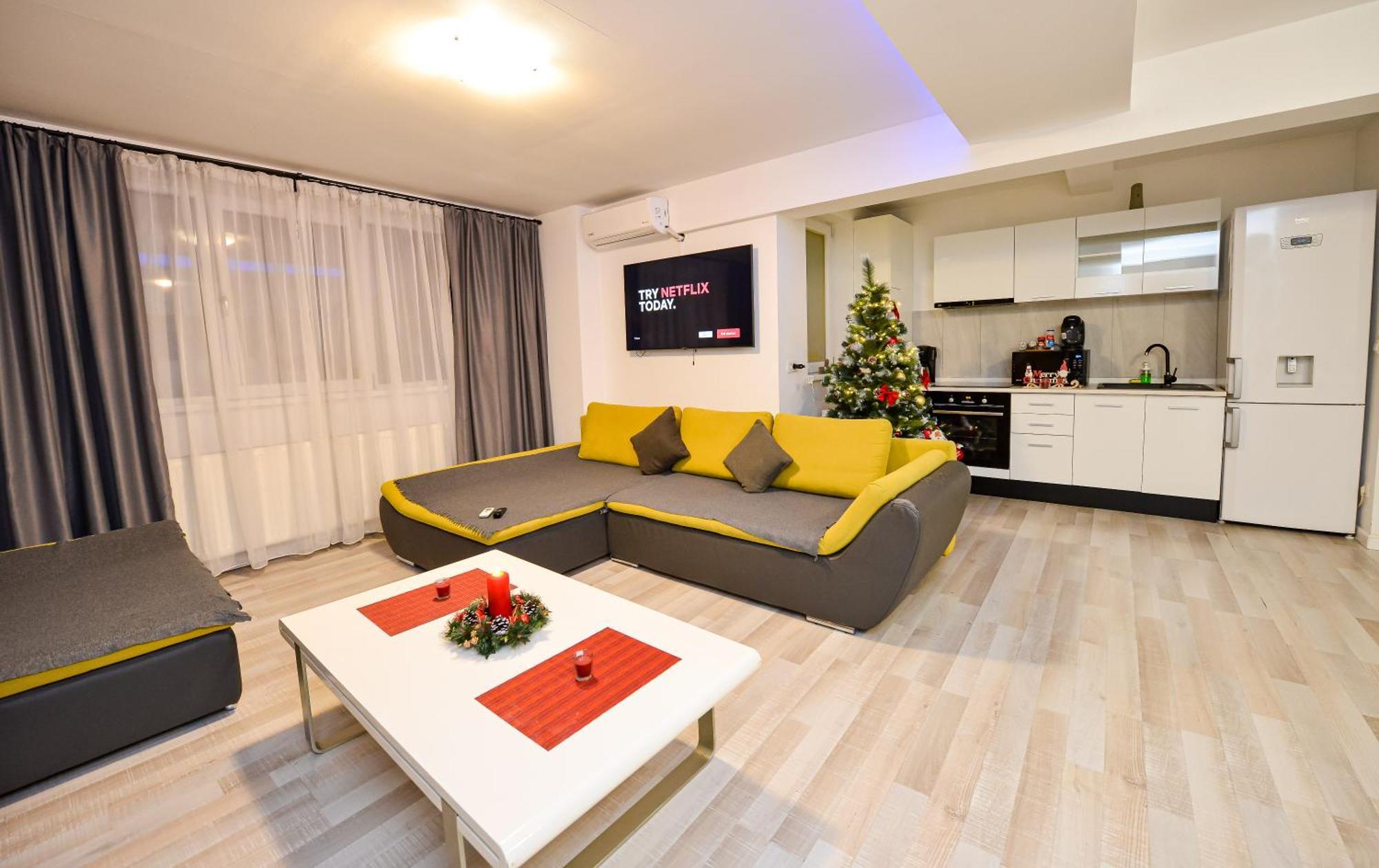 City Center Suite With Terrace Bucharest Exterior photo